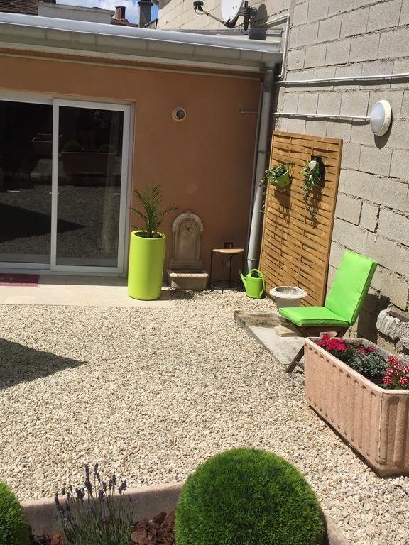 Villy  Loft L Atelier De Jacques Pres De Chablis 빌라 외부 사진